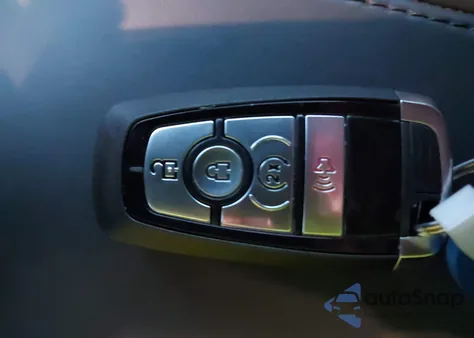 2025 Ford Maverick Xlt z USA, uszkodzony, nr VIN 3FTTW8J38SRA47606